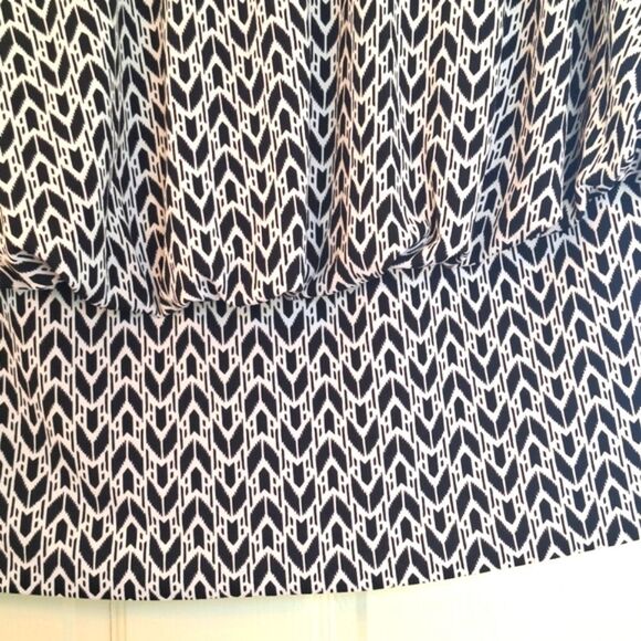Lane Bryant Blouson Tank Blouse Top Liquid Knit Geo Print Black White 18 / 20 - Picture 7 of 14